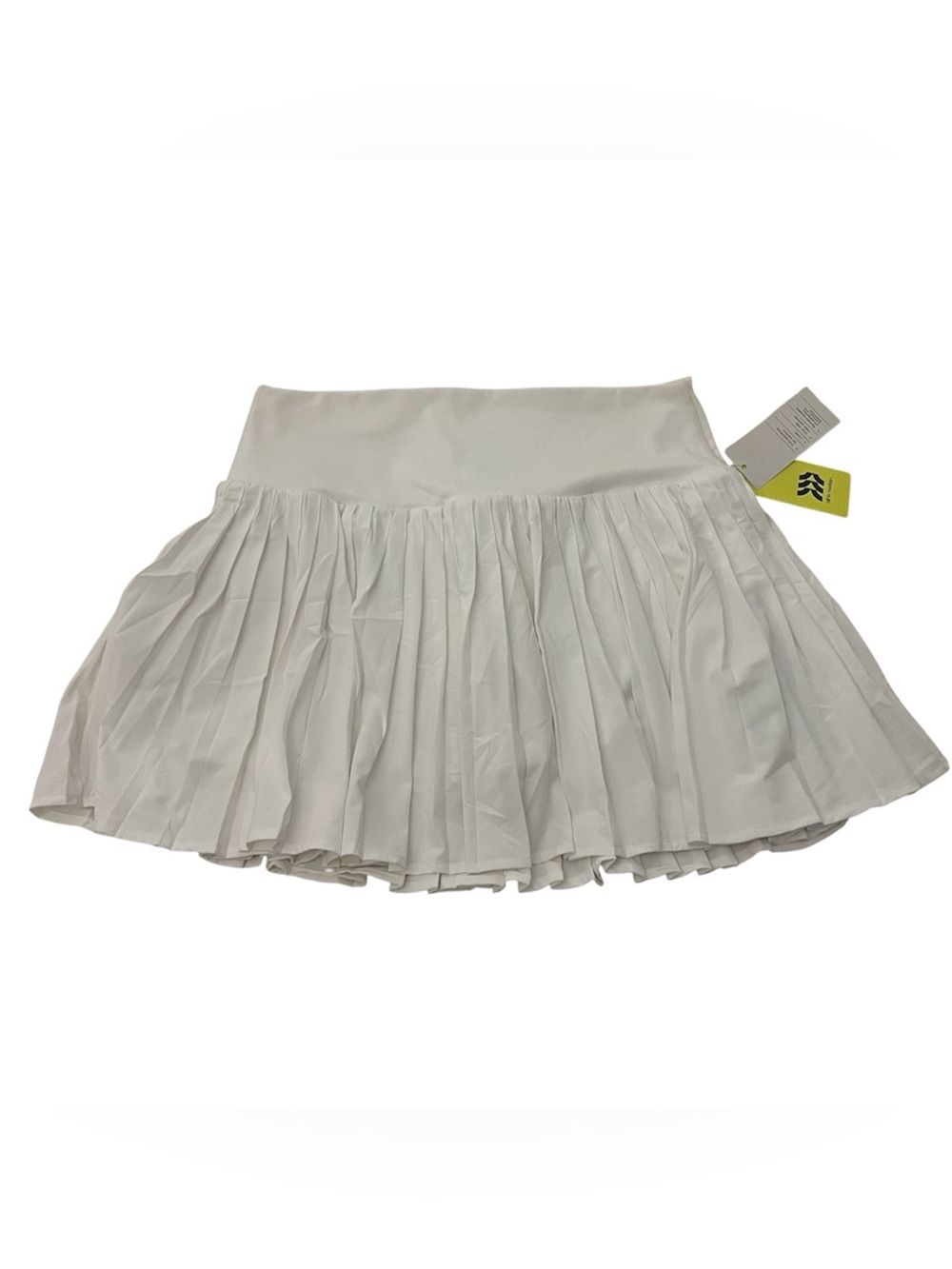 White athletic pleated skort NWT medium